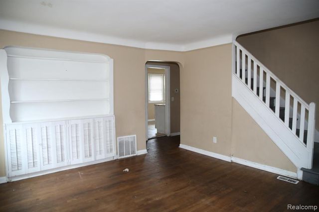 20259 Bradford Street, Detroit, MI 48205