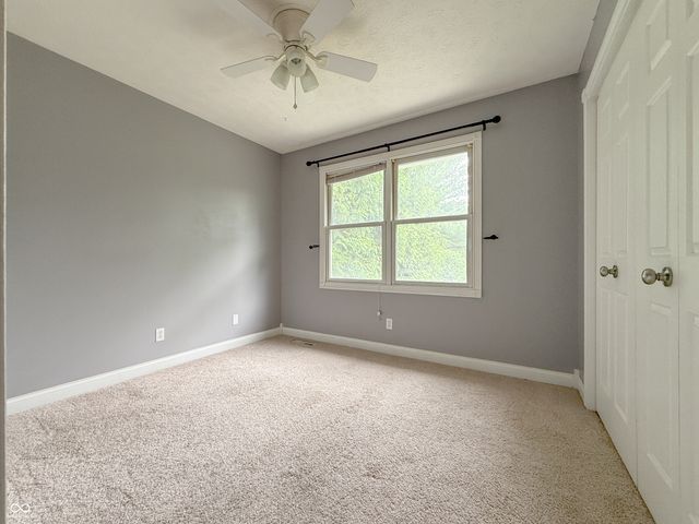 2137 Shiloh Drive, Columbus, IN 47203