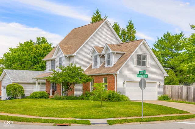 2137 Shiloh Drive, Columbus, IN 47203
