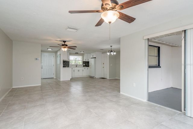 10521 OAK HILL DRIVE, Port Richey, FL 34668