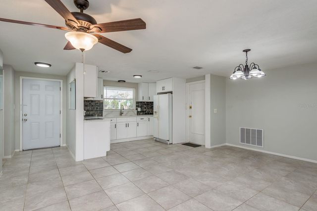 10521 OAK HILL DRIVE, Port Richey, FL 34668