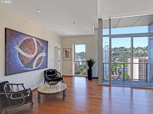 1221 Sw 10TH Ave 1804, Portland, OR 97205