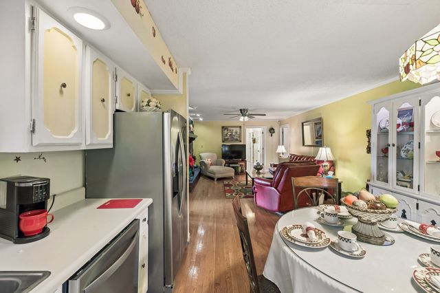 1202 Sycamore Valley Rd, Ashland City, TN 37015