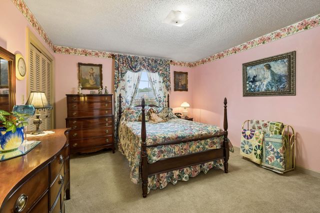 1202 Sycamore Valley Rd, Ashland City, TN 37015