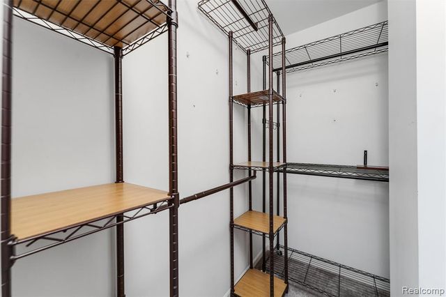 7609 Woodward Avenue, Detroit, MI 48202