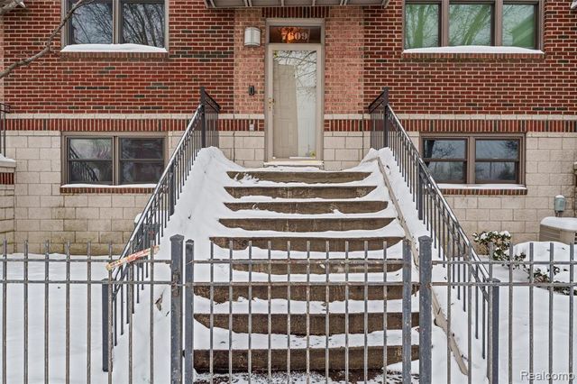 7609 Woodward Avenue, Detroit, MI 48202