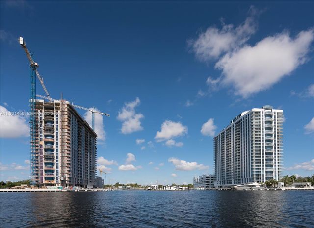 17301 Biscayne Blvd 1008, North Miami Beach, FL 33160