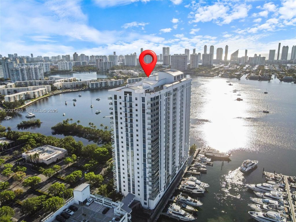 17301 Biscayne Blvd 1008, North Miami Beach, FL 33160