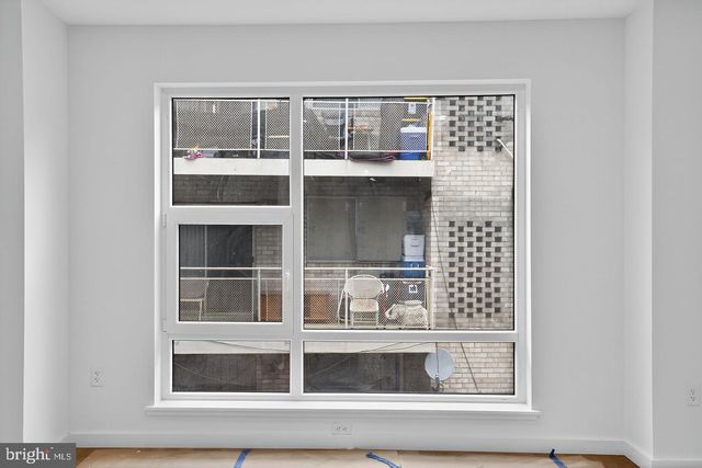 2447 SHANNON PL SE, Washington, DC 20020