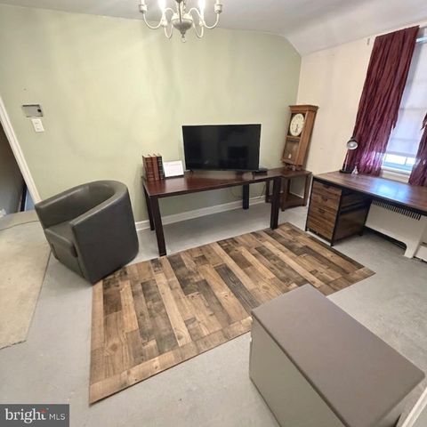 306 S CAROL BLVD, Upper Darby, PA 19082