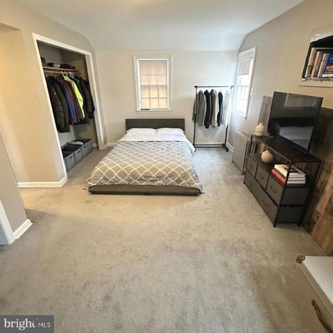 306 S CAROL BLVD, Upper Darby, PA 19082
