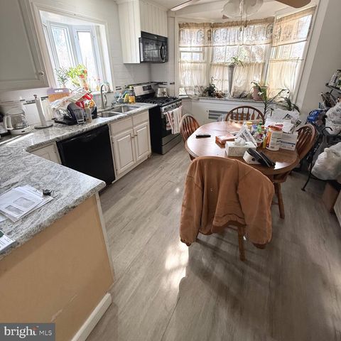 306 S CAROL BLVD, Upper Darby, PA 19082