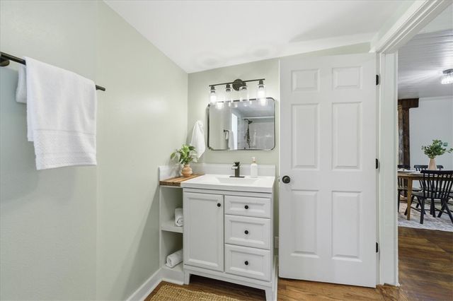 511 W Broad Street, Iva, SC 29655