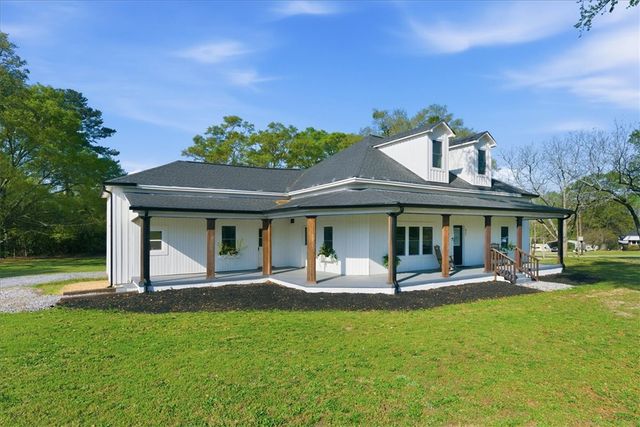 511 W Broad Street, Iva, SC 29655