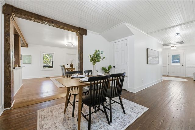 511 W Broad Street, Iva, SC 29655