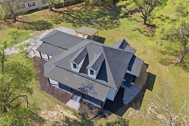 511 W Broad Street, Iva, SC 29655
