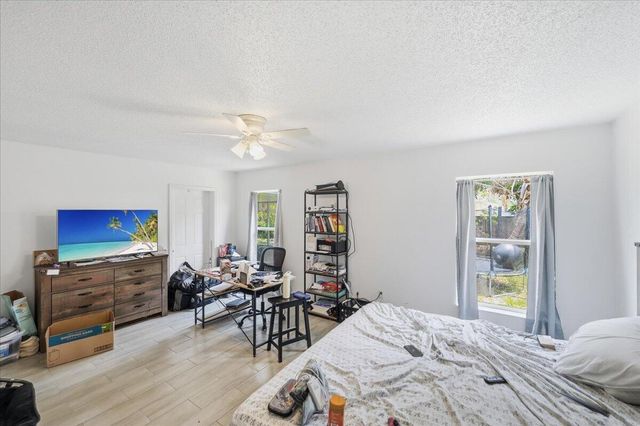 1218 SW Melrose Avenue, Port St. Lucie, FL 34953