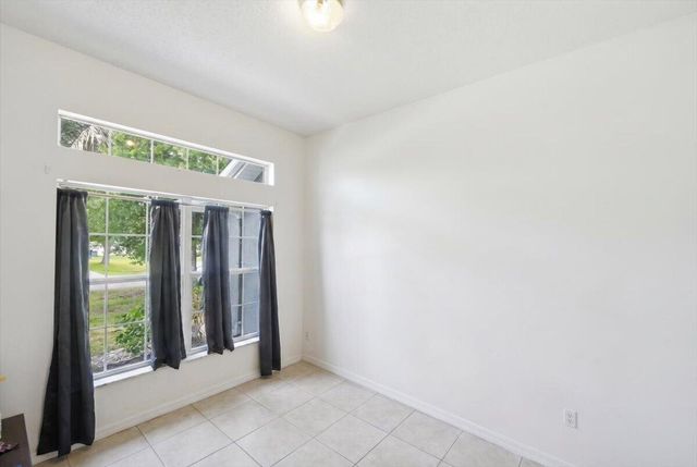 1218 SW Melrose Avenue, Port St. Lucie, FL 34953