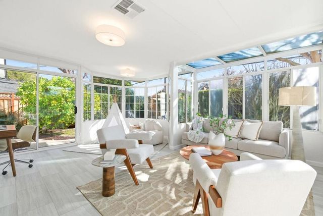 2330 Maximilian Drive, Campbell, CA 95008