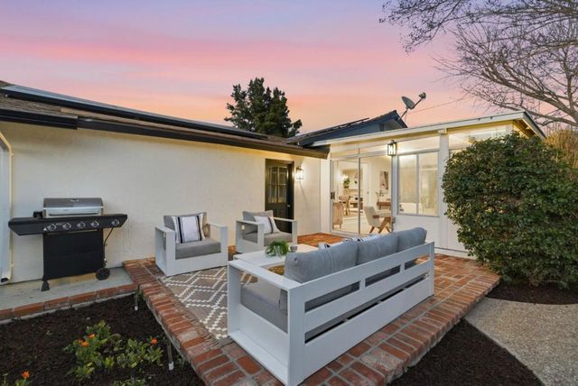 2330 Maximilian Drive, Campbell, CA 95008