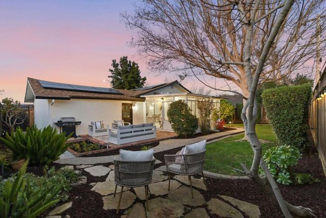 2330 Maximilian Drive, Campbell, CA 95008