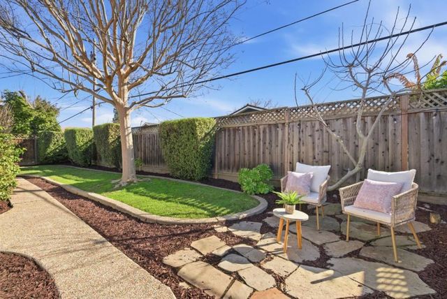 2330 Maximilian Drive, Campbell, CA 95008