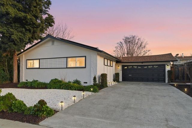 2330 Maximilian Drive, Campbell, CA 95008