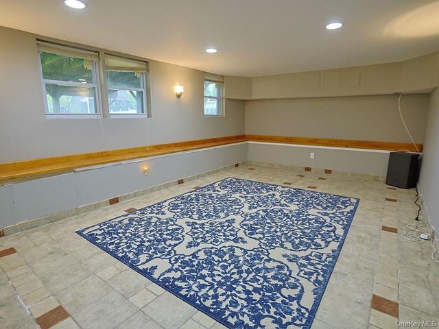 68 Weaver Street, Montgomery, NY 12549