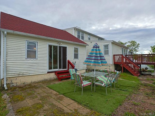 68 Weaver Street, Montgomery, NY 12549
