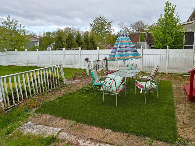 68 Weaver Street, Montgomery, NY 12549