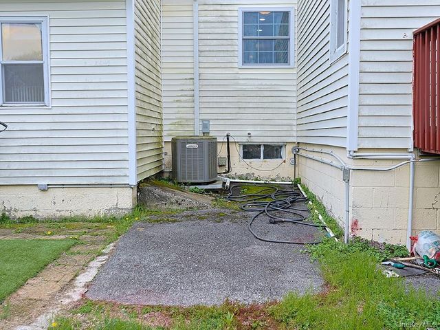 68 Weaver Street, Montgomery, NY 12549