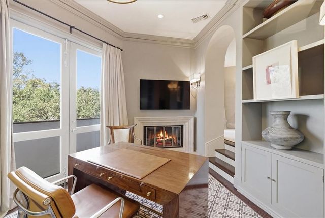 15500 W Sunset Boulevard 202, Pacific Palisades, CA 90272