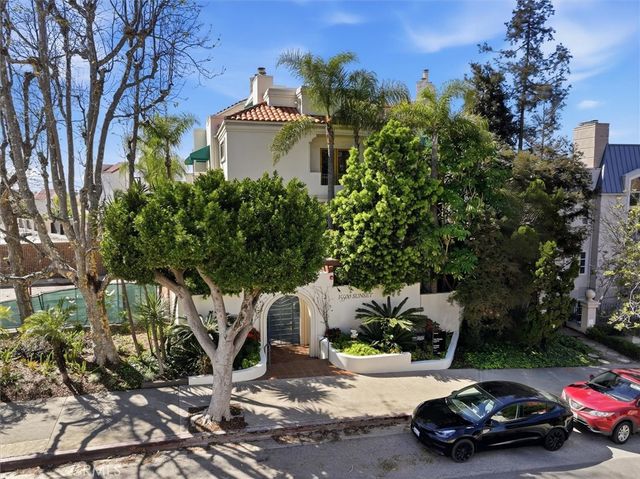 15500 W Sunset Boulevard 202, Pacific Palisades, CA 90272