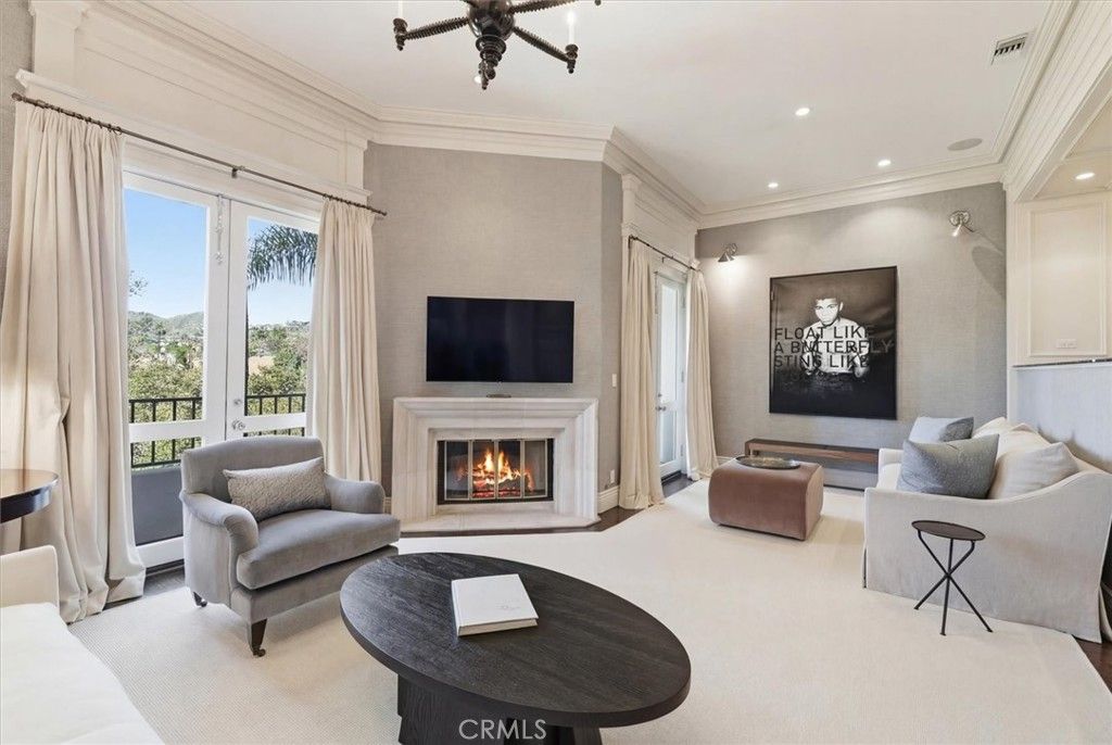 15500 W Sunset Boulevard 202, Pacific Palisades, CA 90272