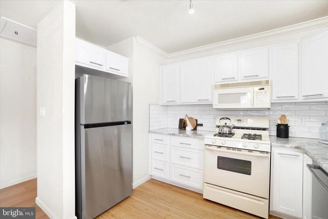 41 HAGARMAN DR, York, PA 17408