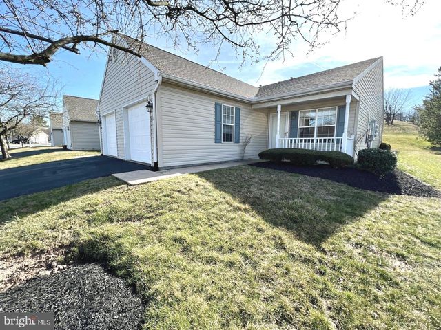 41 HAGARMAN DR, York, PA 17408