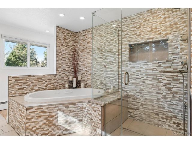 930 Reed Ct, Lakewood, CO 80214