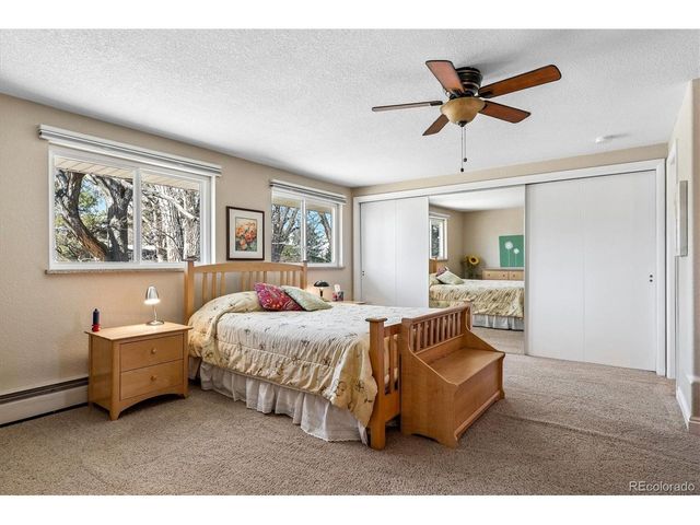 930 Reed Ct, Lakewood, CO 80214