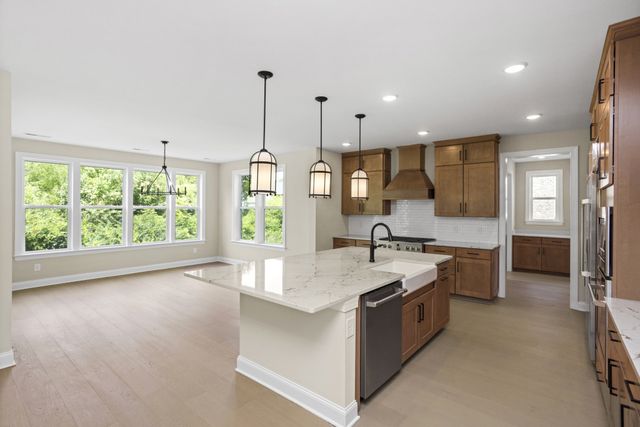 5945 Hunt Valley Drive, Spring Hill, TN 37174