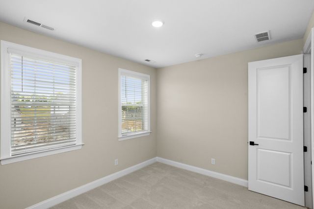 5945 Hunt Valley Drive, Spring Hill, TN 37174