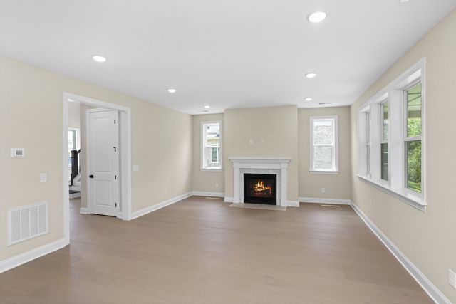 5945 Hunt Valley Drive, Spring Hill, TN 37174