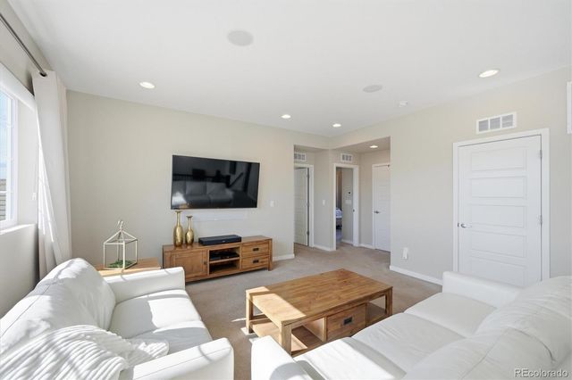 11405 Box Turtle Court, Parker, CO 80134