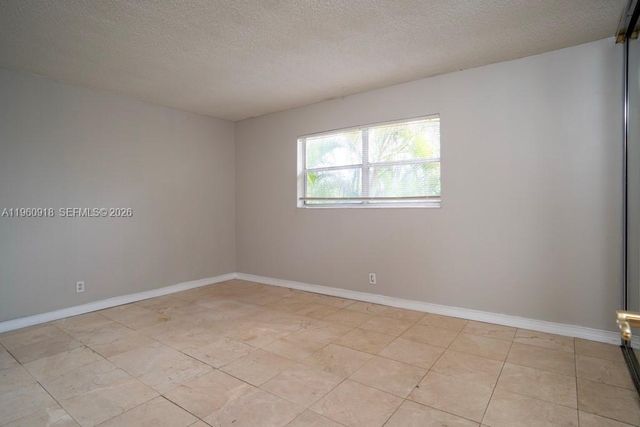 550 SE 2nd Ave G25, Deerfield Beach, FL 33441