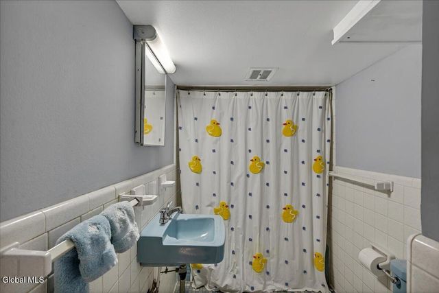 22 Maxwell Street, Albany, NY 12208