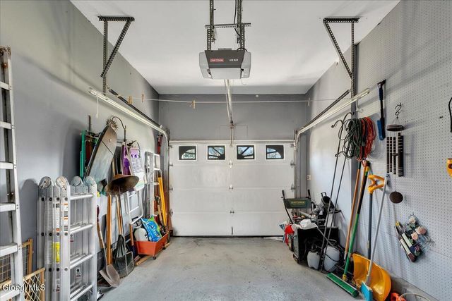 22 Maxwell Street, Albany, NY 12208