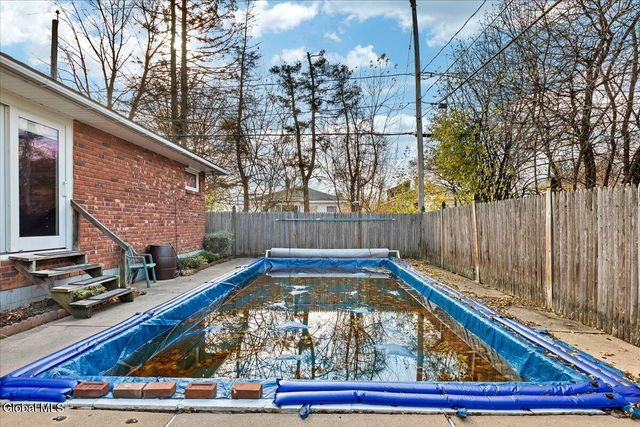 22 Maxwell Street, Albany, NY 12208