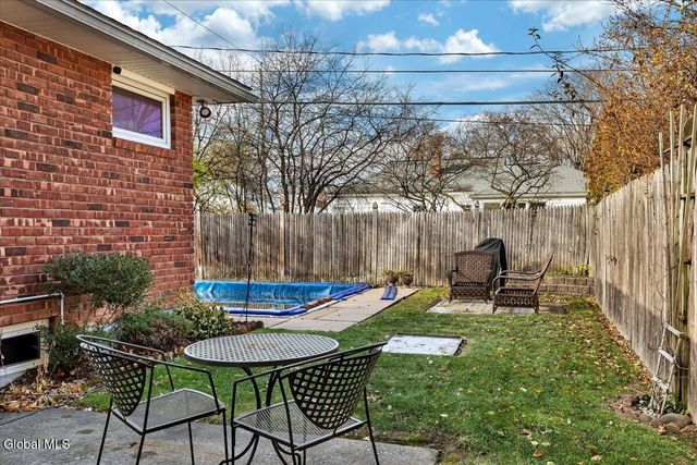 22 Maxwell Street, Albany, NY 12208