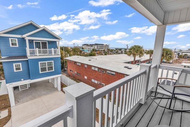 306 6th Ave. N, Myrtle Beach, SC 29577