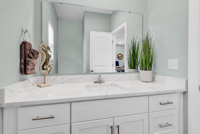 306 6th Ave. N, Myrtle Beach, SC 29577