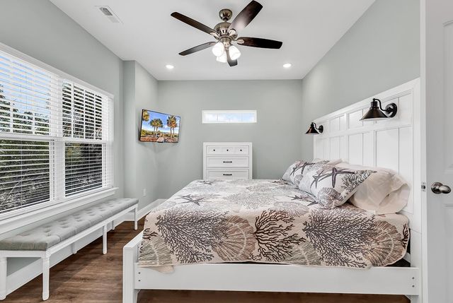 306 6th Ave. N, Myrtle Beach, SC 29577